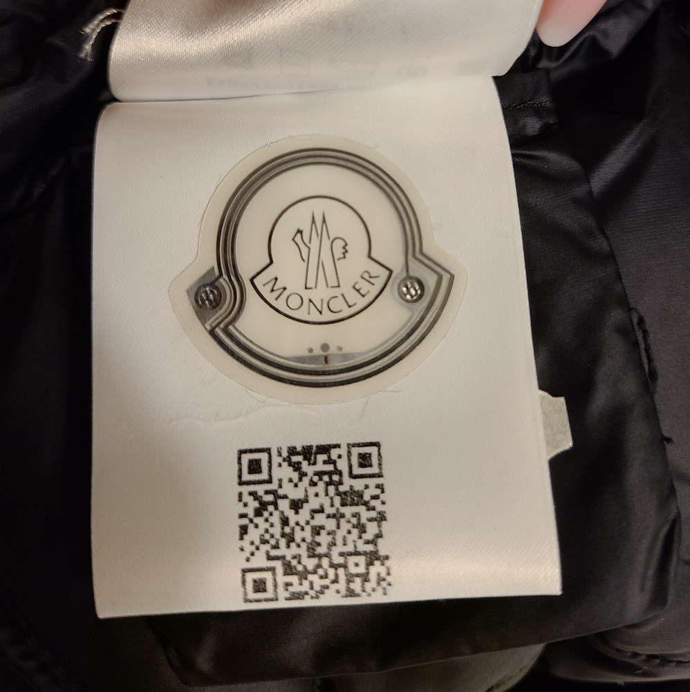 Moncler Jacket - Picture 7 of 12